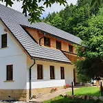 Kamenný Vrch Adršpach Venkovský dům *