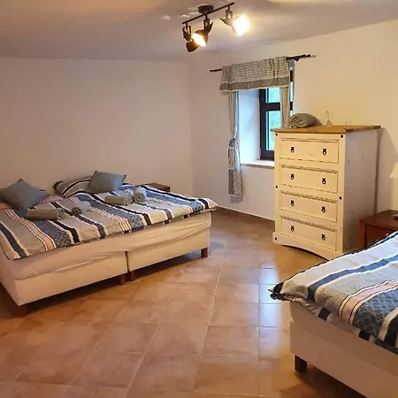 Kamenny Vrch Adrspach Country house