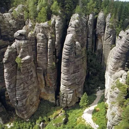Kamenny Vrch Adrspach Landhaus